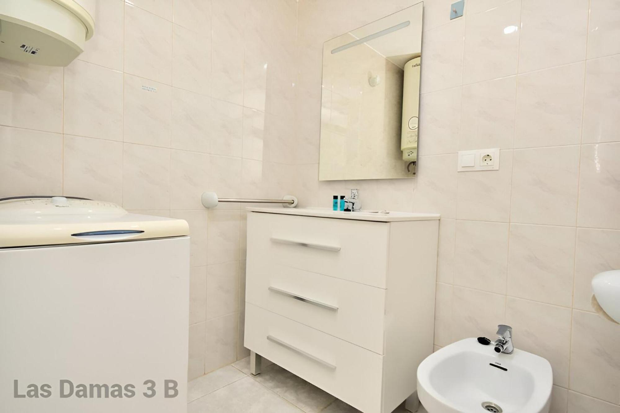 Las Damas 3B Beach Front - Pool & Parking Benidorm Eksteriør bilde
